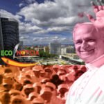 Composición visual del Viaje Apostólico del Papa León XIV a España, mostrando al Pontífice saludando sobre un fondo de la ciudad de Madrid y una multitud de peregrinos.