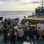 Patrullera de la Guardia Civil durante una operación contra el narcotráfico frente a Huelva