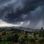 Tormenta intensa se aproxima a España con lluvias fuertes y vientos