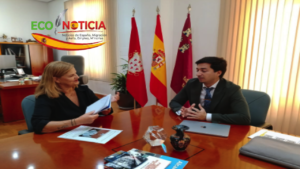 Doctor Honoris Causa José Daniel Martínez durante un encuentro en Alcantarilla