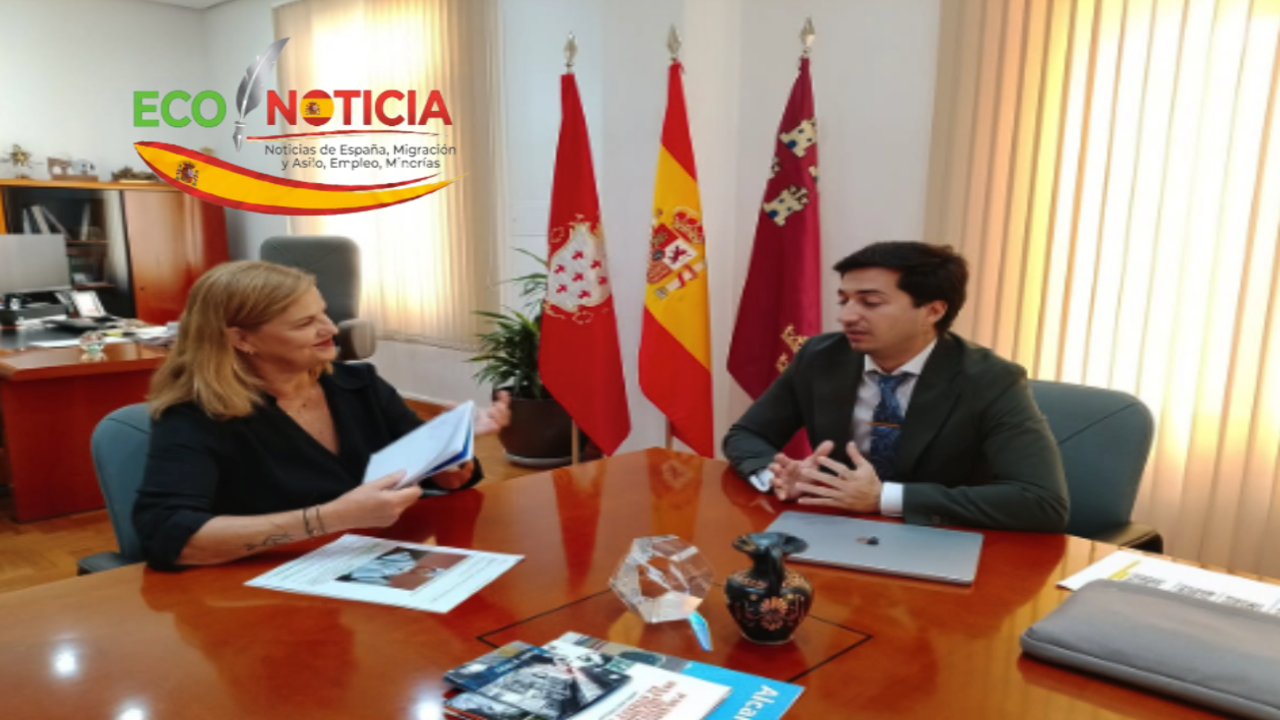 Doctor Honoris Causa José Daniel Martínez durante un encuentro en Alcantarilla